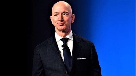 6 Leadership Lessons That We Can Learn From Jeff Bezos