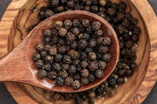 8 Amazing Health Benifits of Black Pepper